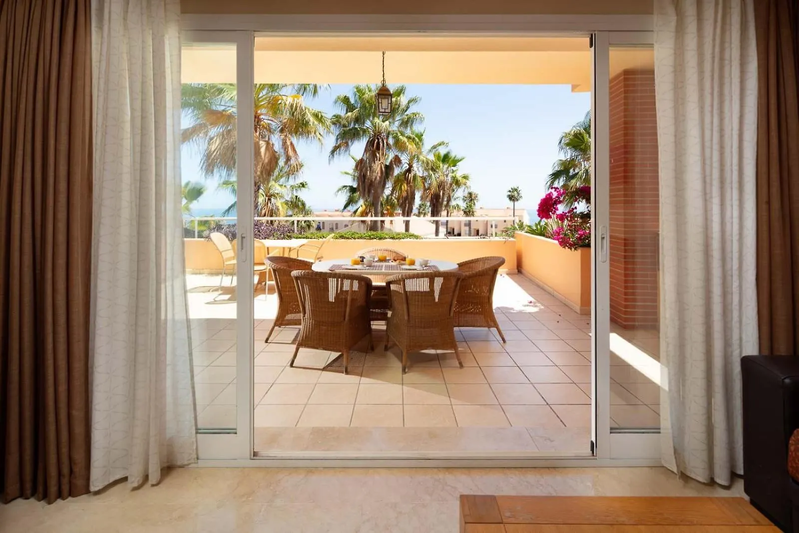 Malibu Mansions By The Beach By Alfresco Stays El Faro 0*,  Spanien