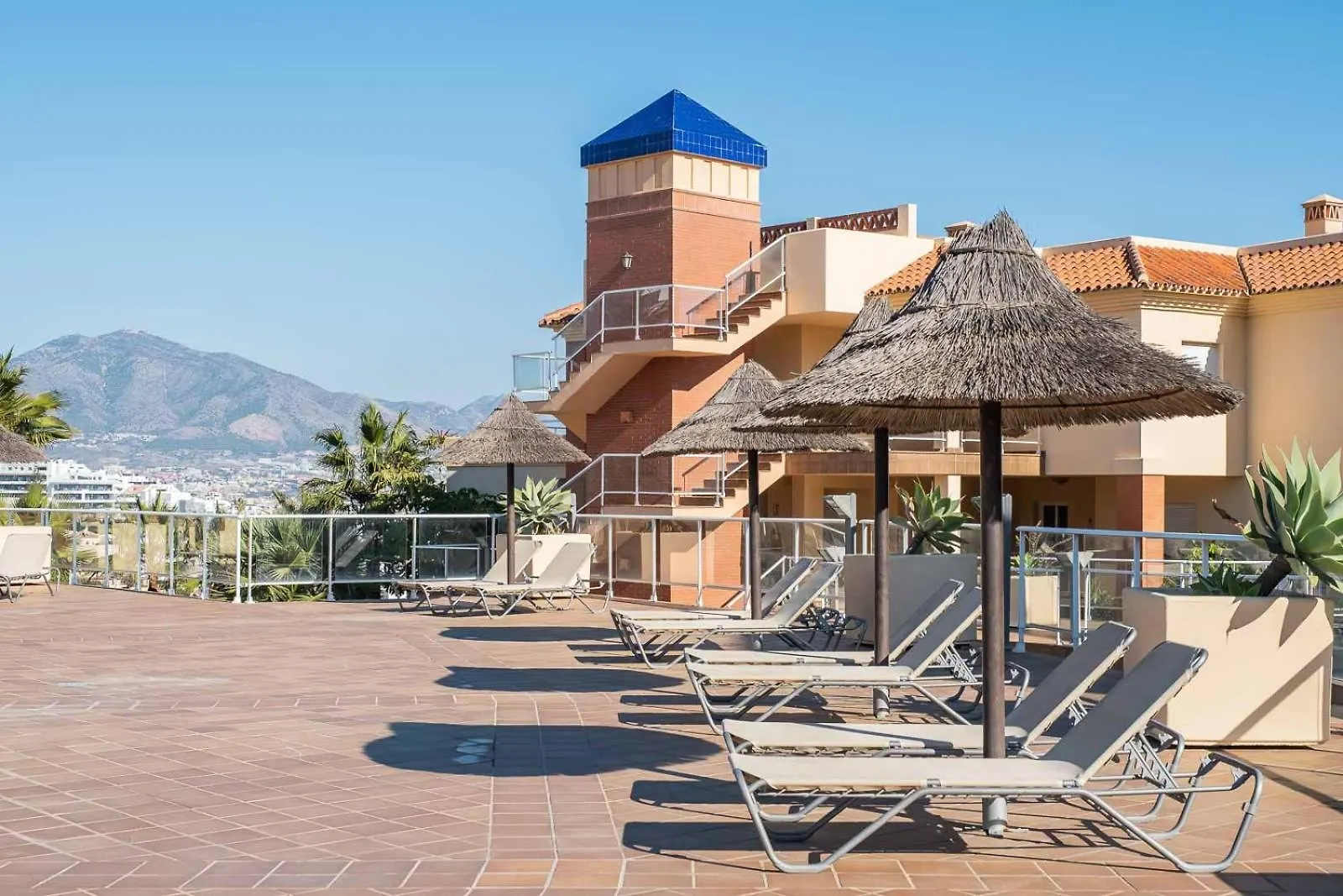 Malibu Mansions By The Beach By Alfresco Stays El Faro Apartamento