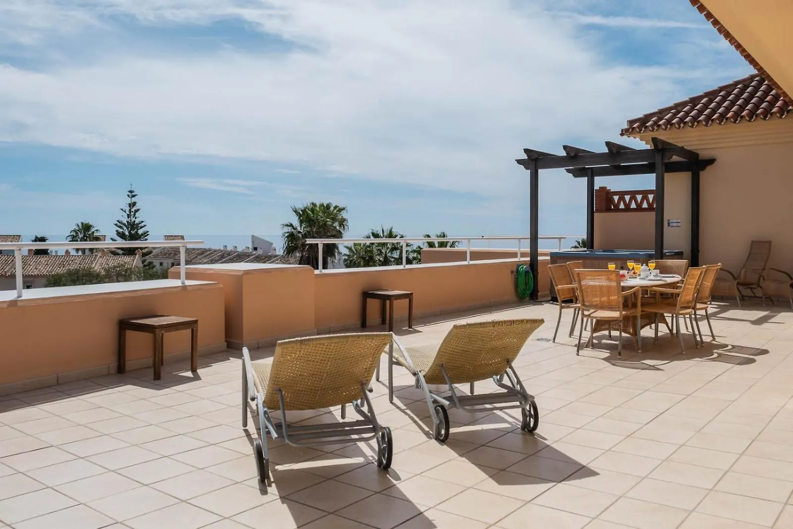 Apartamento Malibu Mansions By The Beach By Alfresco Stays El Faro