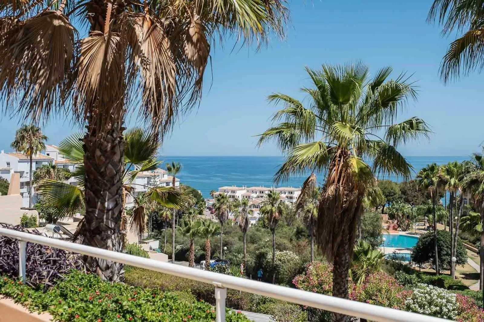Malibu Mansions By The Beach By Alfresco Stays El Faro 0*,  España